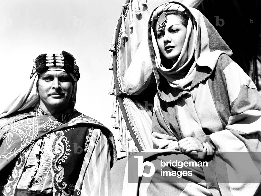 ARABIAN NIGHTS, from left, Leif Erickson, Maria Montez, 1942