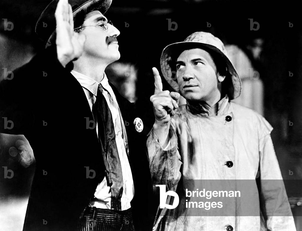 AT THE CIRCUS, from left, Groucho Marx, Chico Marx, 1939