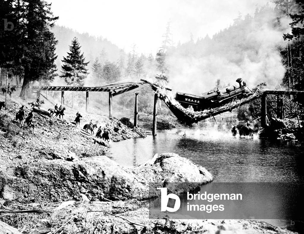 THE GENERAL, a real locomotive plunging into the Row River, Oregon, a ,000 stunt, 1927