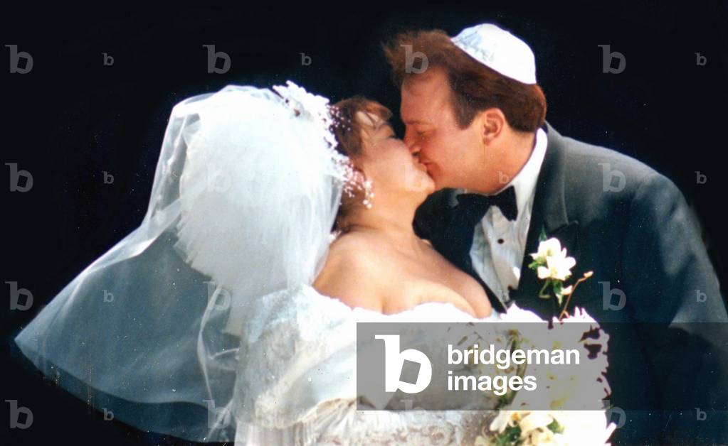 Roseanne Barr and Tom Arnold Wedding, 1990 (photo)