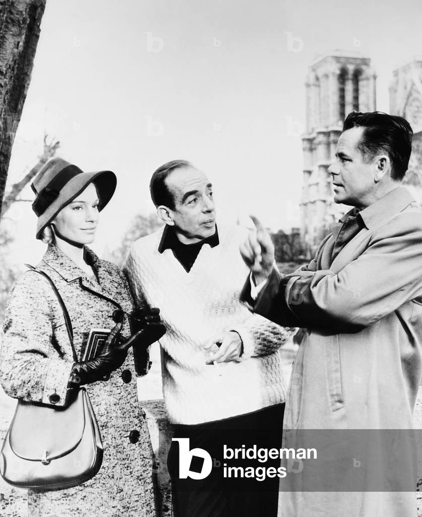 THE FOUR HORSEMEN OF THE APOCALYPSE, from left: Ingrid Thulin, director Vincente Minnelli, Glenn Ford on location in Paris, 1962