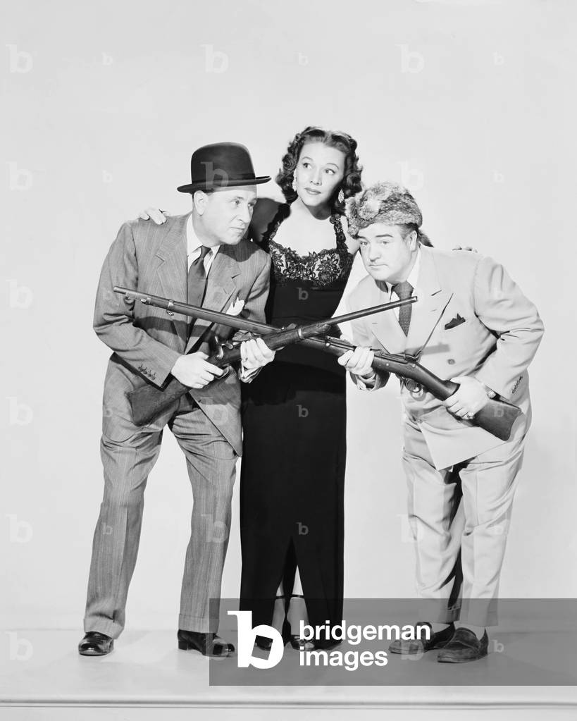 COMIN' ROUND THE MOUNTAIN, from left: Bud Abbott, Dorothy Shay, Lou Costello, 1951