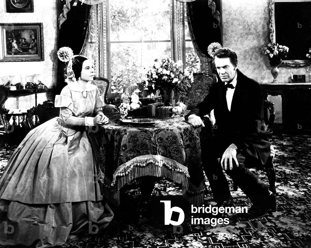 ABE LINCOLN IN ILLINOIS, from left, Ruth Gordon, Raymond Massey, 1940