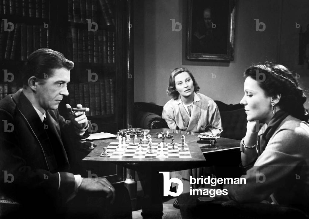 THE GLASS CASTLE, (aka LE CHATEAU DE VERRE), from left, Jean Servais, Michele Morgan, Elisa Cegani, 1950