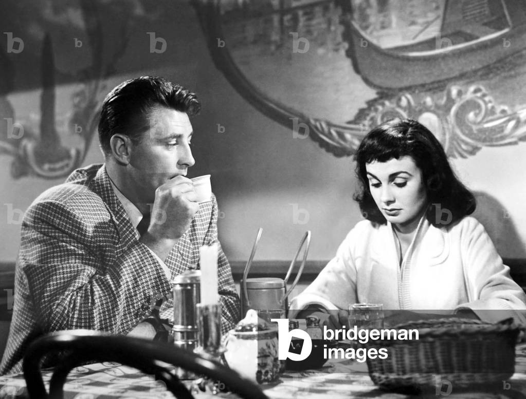 ANGEL FACE, from left, Robert Mitchum, Jean Simmons, 1952