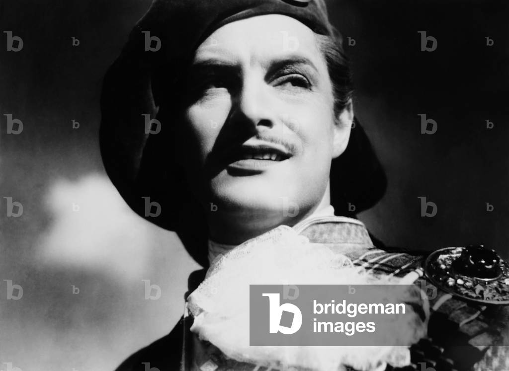 THE GHOST GOES WEST, Robert Donat, 1936