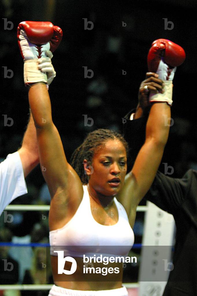 Laila Ali Vs Shirvell Williams at The Desoto Civic Center, 2002 (photo)