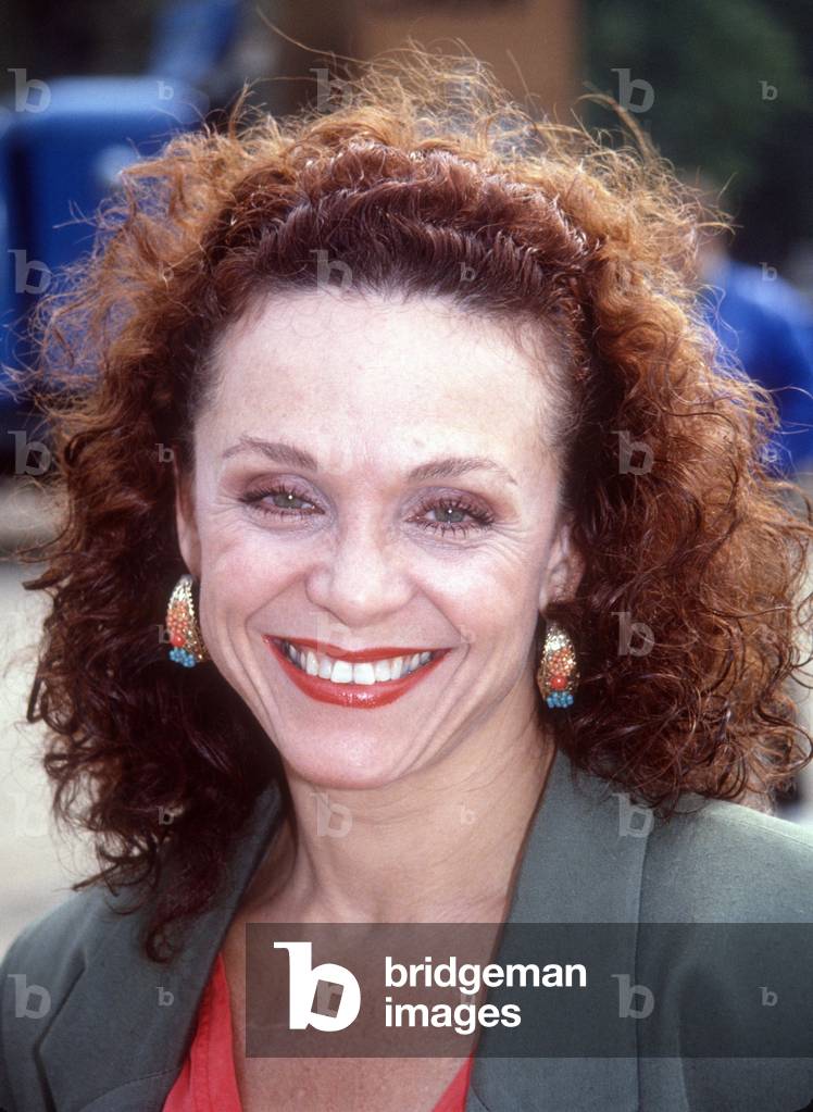 Valerie Harper, 1990 (photo)
