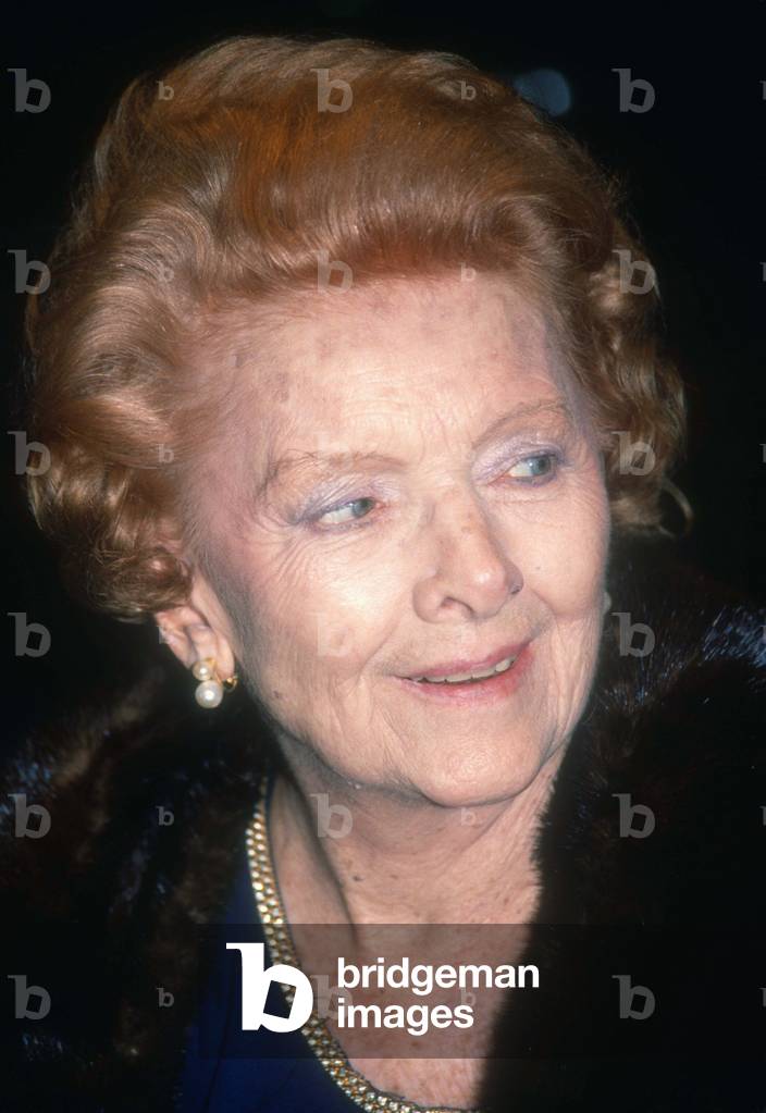 Myrna Loy, 1989 (photo)