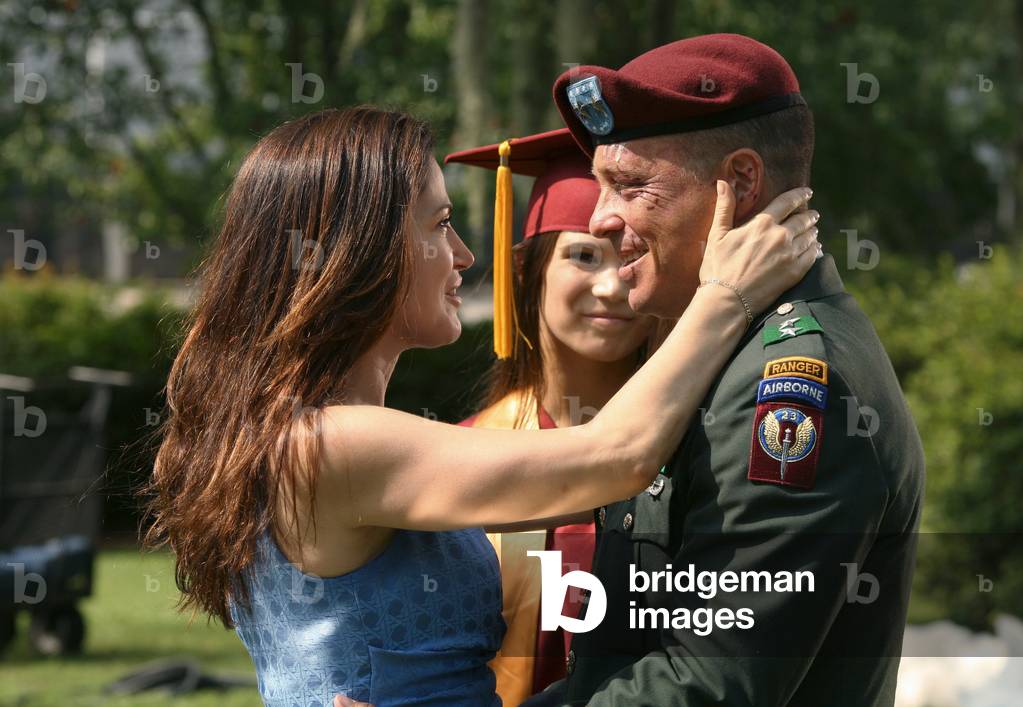 Why Did Kim Delaney Leave Army Wives