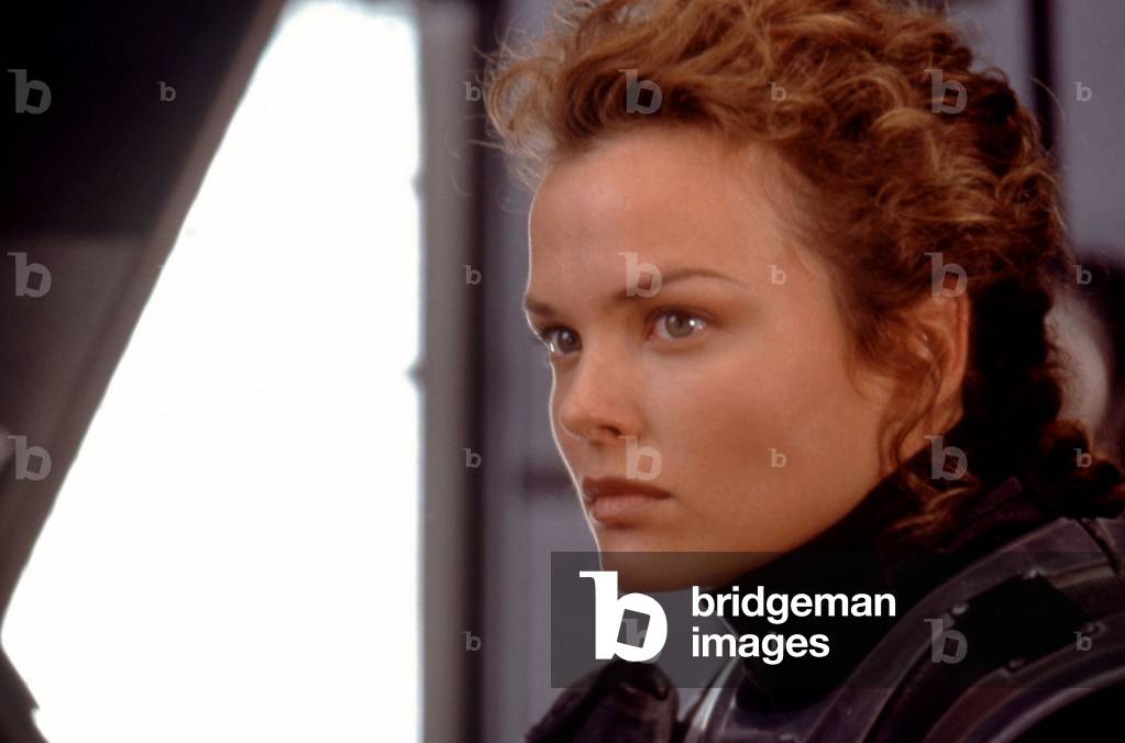 Dina Meyer Starship Troopers Photos Of Dina Meyer