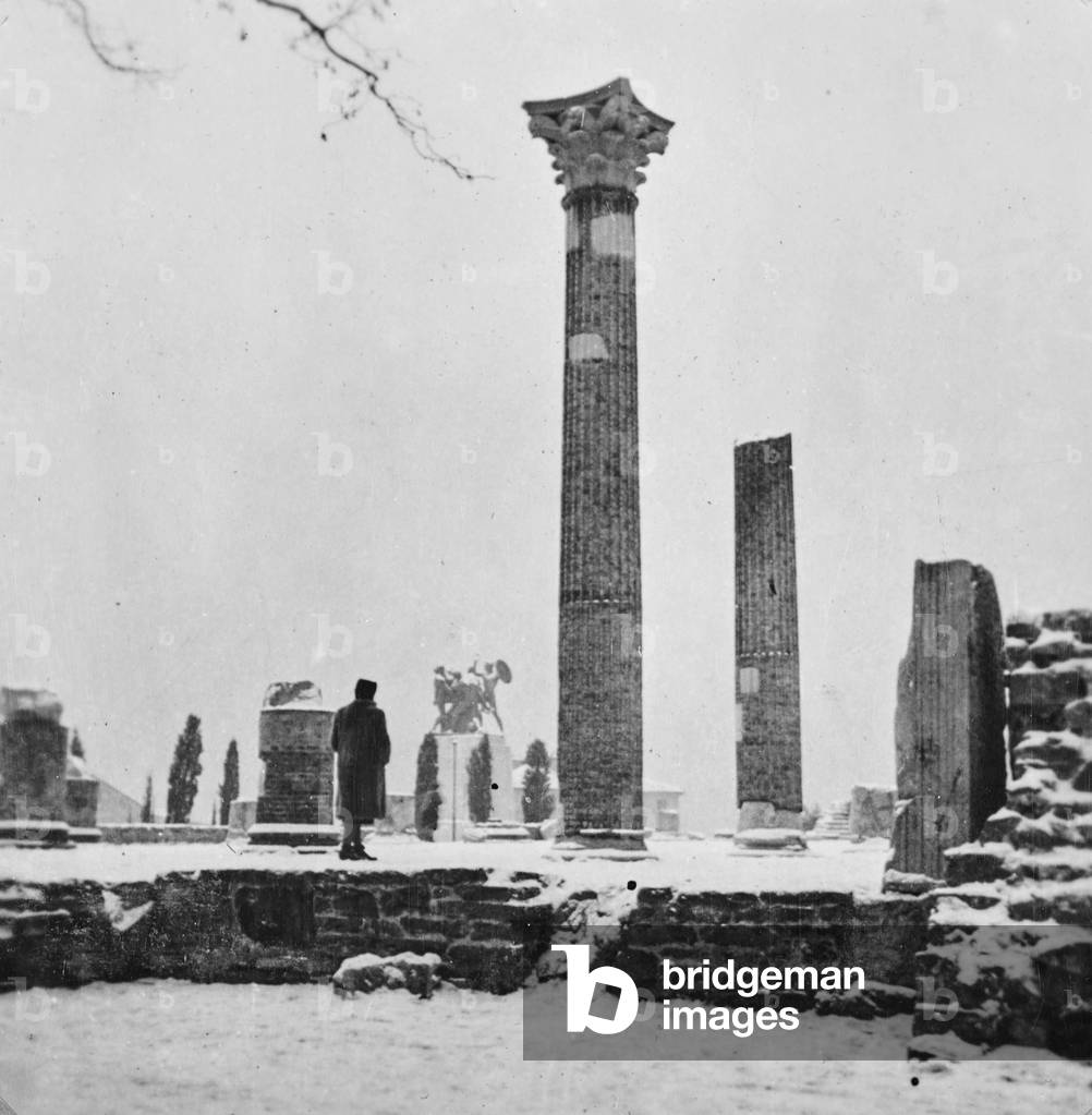 Winter view of Trieste with monument to the fallen