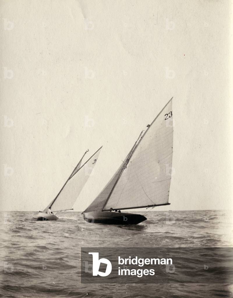 Navy, the -six metric -libia- and -vamba- running for the King Cup, Venice, September 1912