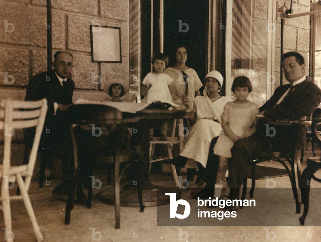 Group of people photographed in a cafe in Pula