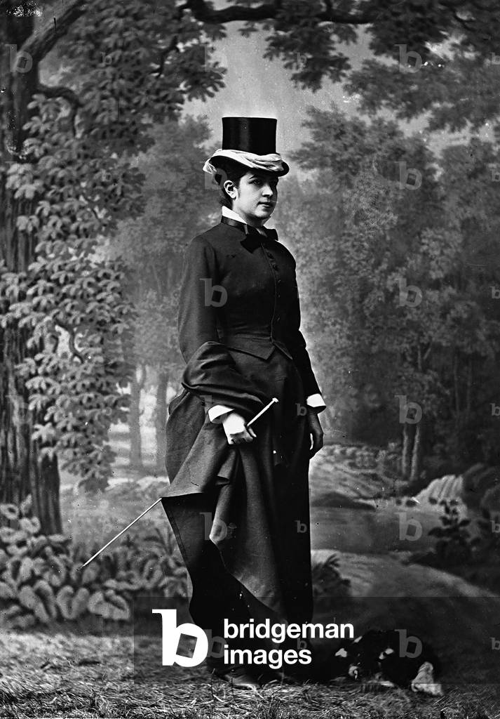 Portrait of signora Miramotes