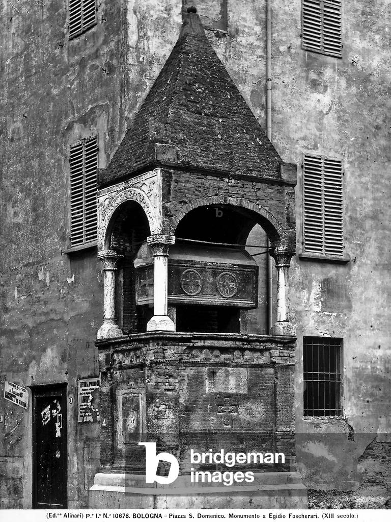 Monument of Egidio Foscherari standing in the Piazza St. Domenico in Bologna