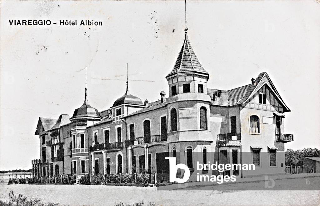 View of the Hotel Albion in Viareggio; postcard