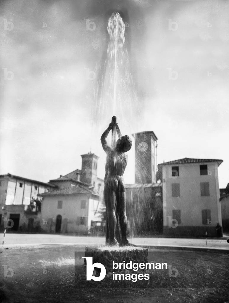 Fountain in the square of Molinella