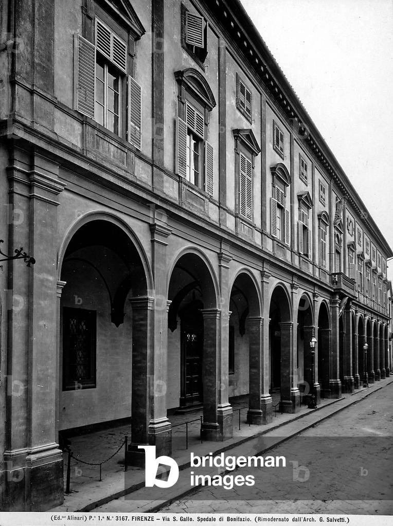 View of the portico of the Hospital of Bonifazio on Via San Gallo, Florence. Now the headquarters of the Florence Police Station.