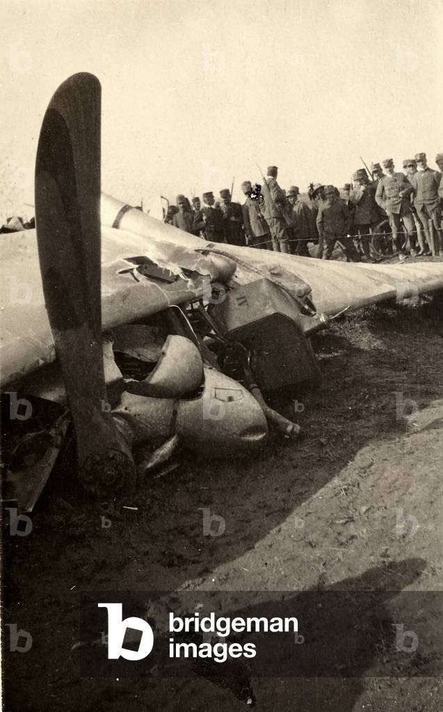 Detail of a fallen Austrian airplane in Friuli during World War I (b/w photo)