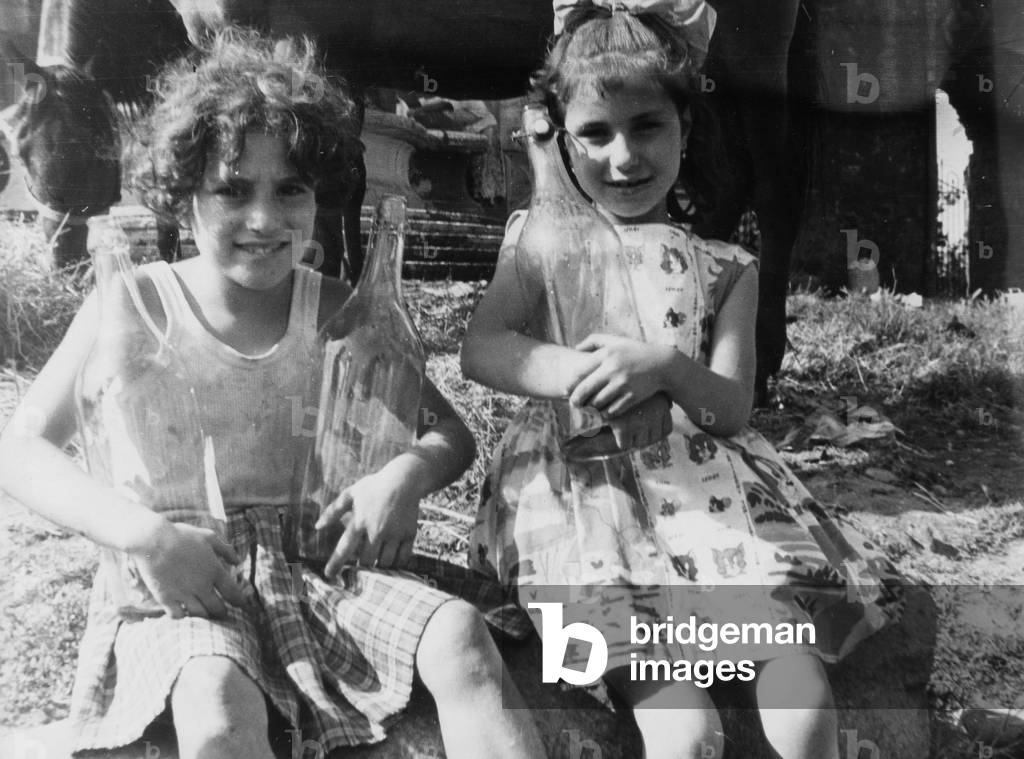 Young Couple at the Gypsy Mandrione in Rome (b/w photo)