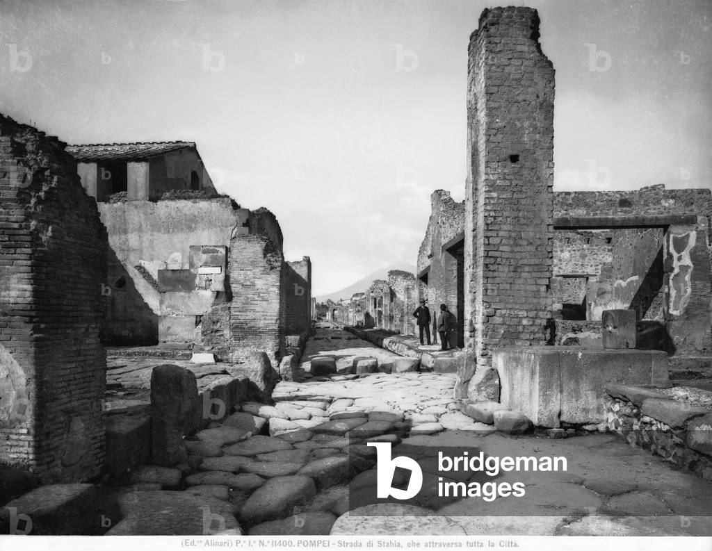 View of the Strada di Stabia in Pompei