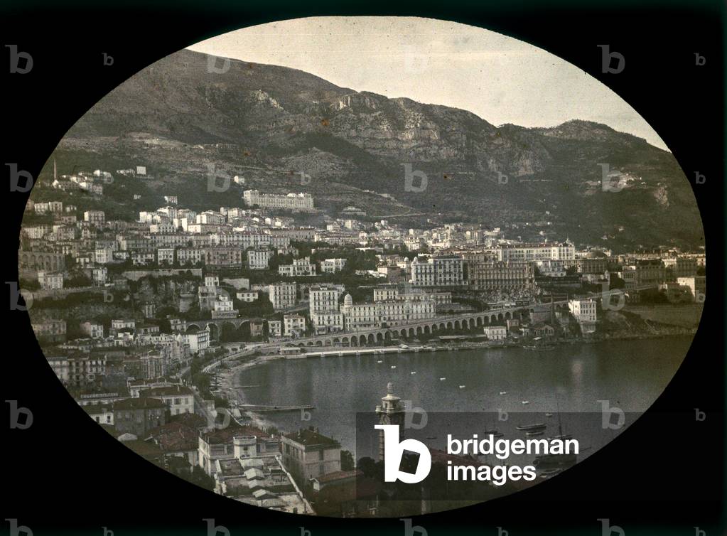 The city and gulf of Monaco, 1920-1925 ca. (photo)