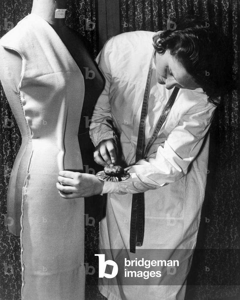 professional instruction, introduction to women's work from 14 to 15 years, 1962