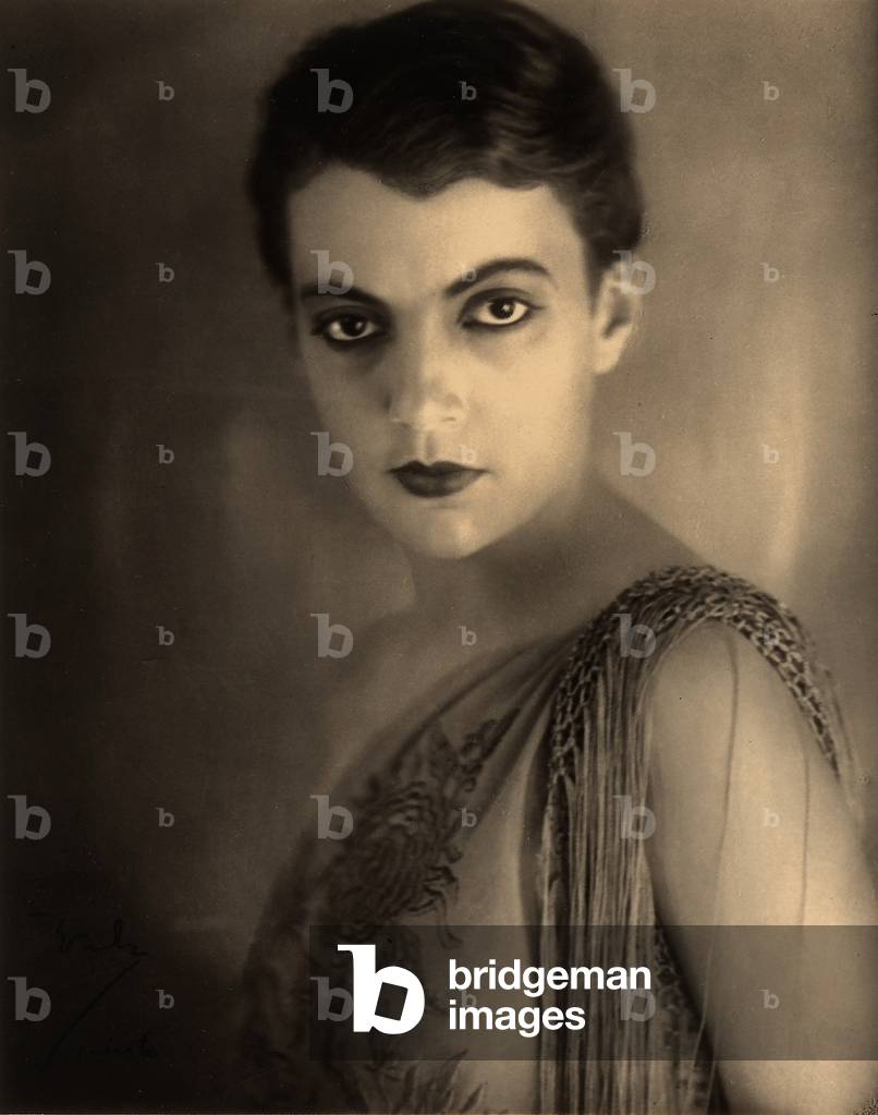 Portrait of a young woman