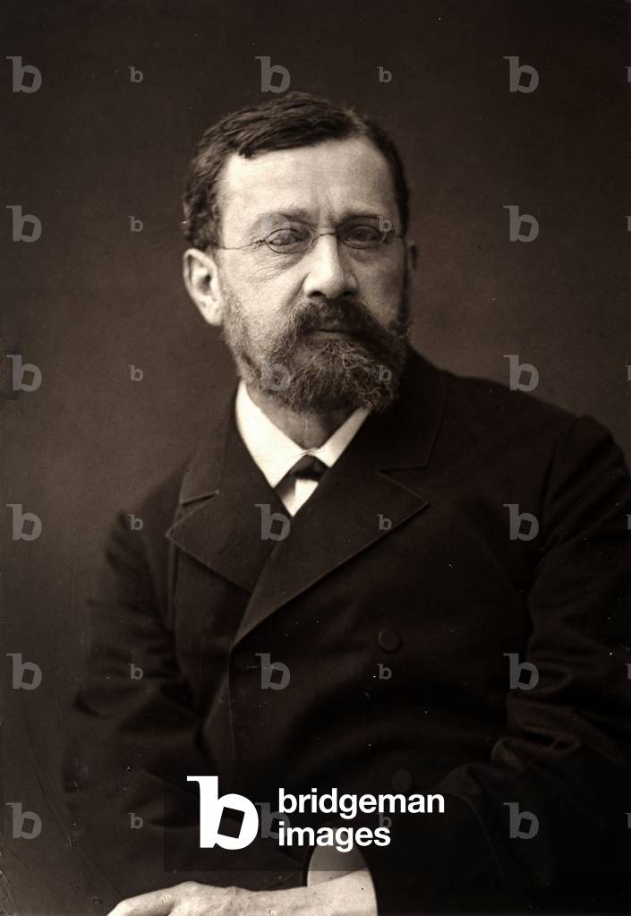 The artist Leon Barillot photographed on the occasion of the 1881 Paris Salon (b/w photo)