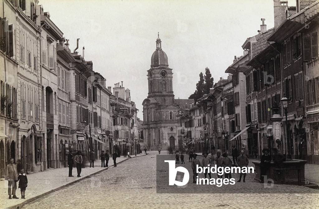 The prinicple avenue in Morges, Switzerland. At the end of the street is the Evangelical parochial