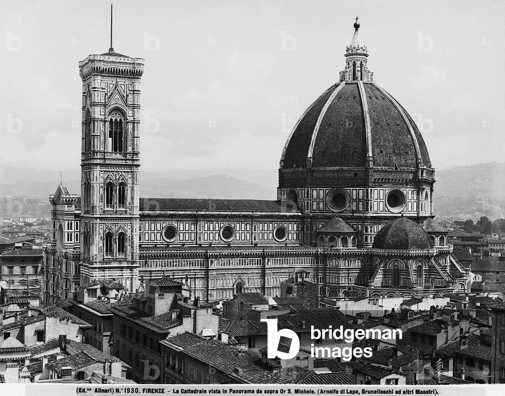 Cathedral of Florence photographed by Church of Orsammichele