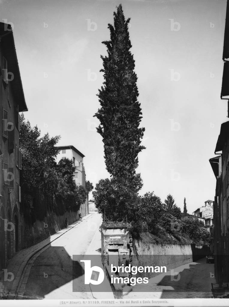 Costa Scarpuccia and Via de' Bardi in Florence