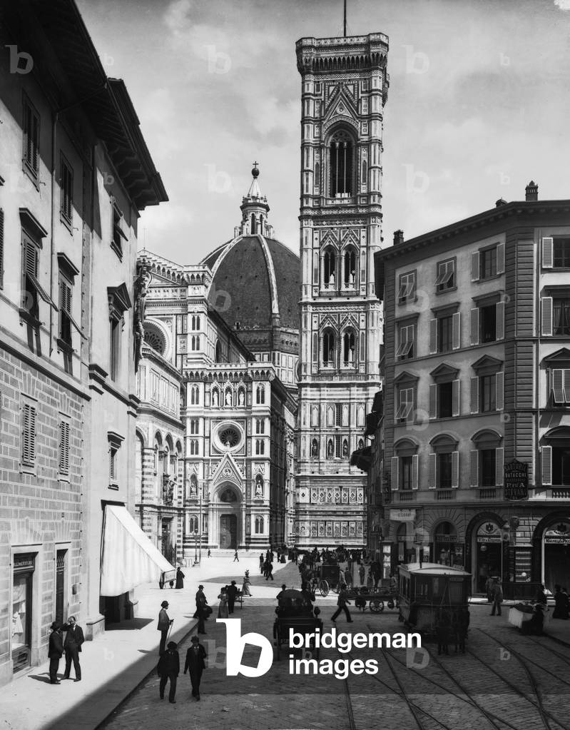 Via de' Pecori and Piazza del Duomo in Florence