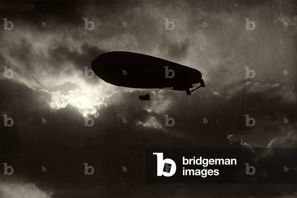 The exploratory dirigible in the middle of a storm on the return trip