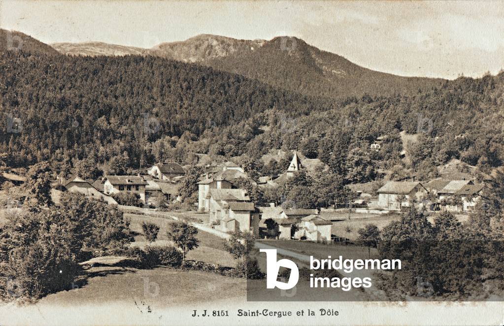 View of Saint-Cergue with the peak La Dôle in the background; postcard