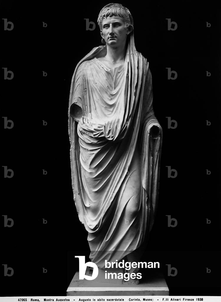 Statue of Emperor Augustus in priestly garments (marble)