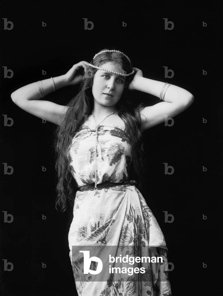 Portrait of a young woman