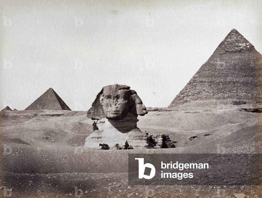 The Sphinx between the pyramids of Khafre (Chephren) and Menkaure (Mycerinus), Giza