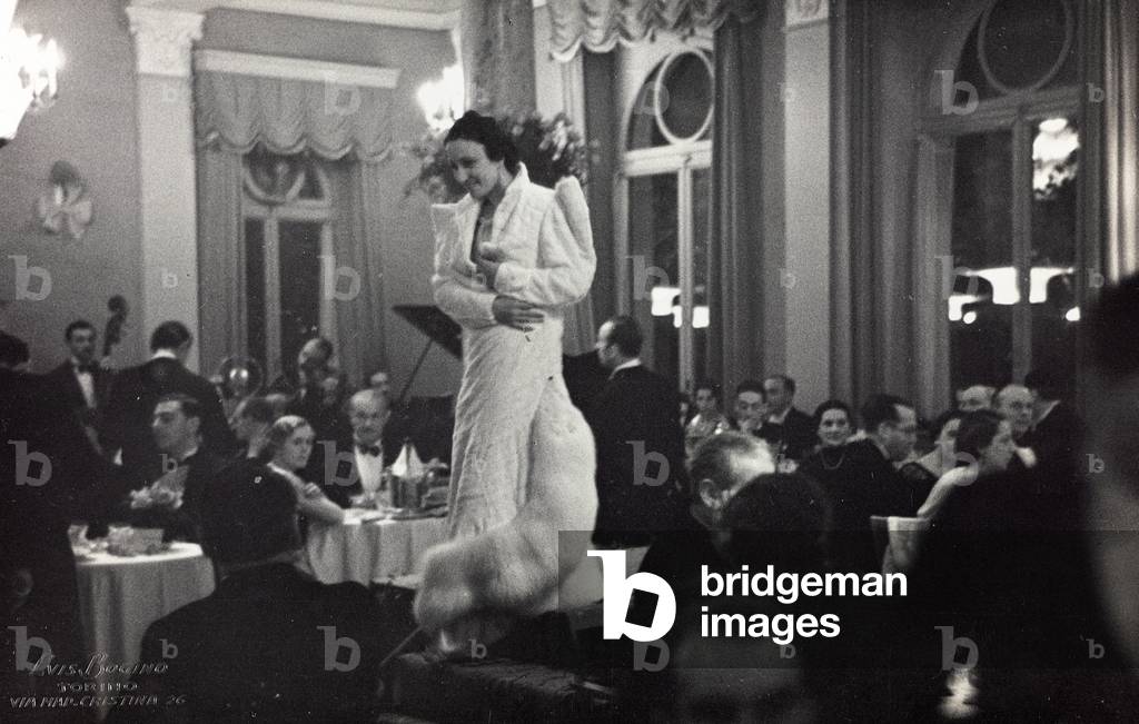 Model wearing a tailored article during a fashion event