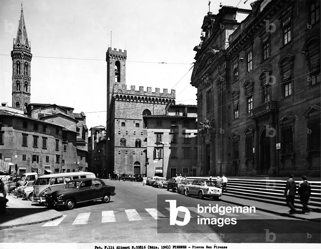 View of Piazza San Firenze, with the Church of San Filippo Neri, the oratory and Piazza Bargello in Florence. The greater part of the complex is now used by the Tribunal.