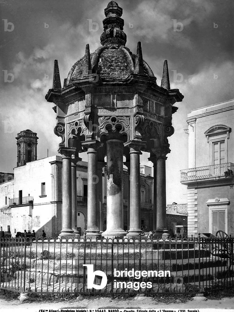 The Osanna, an unusual shrine located in a square of Nardò
