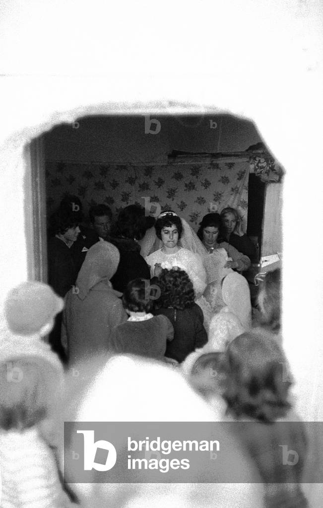 Preparations for a wedding in Eboli (gelatin silver print)