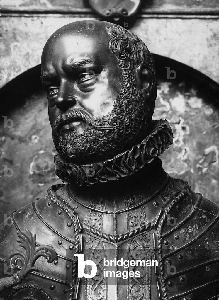 Bronze statue at the Tomb of Augustus I in the Cathedral of Freiberg, Germany. Detail of the bust
