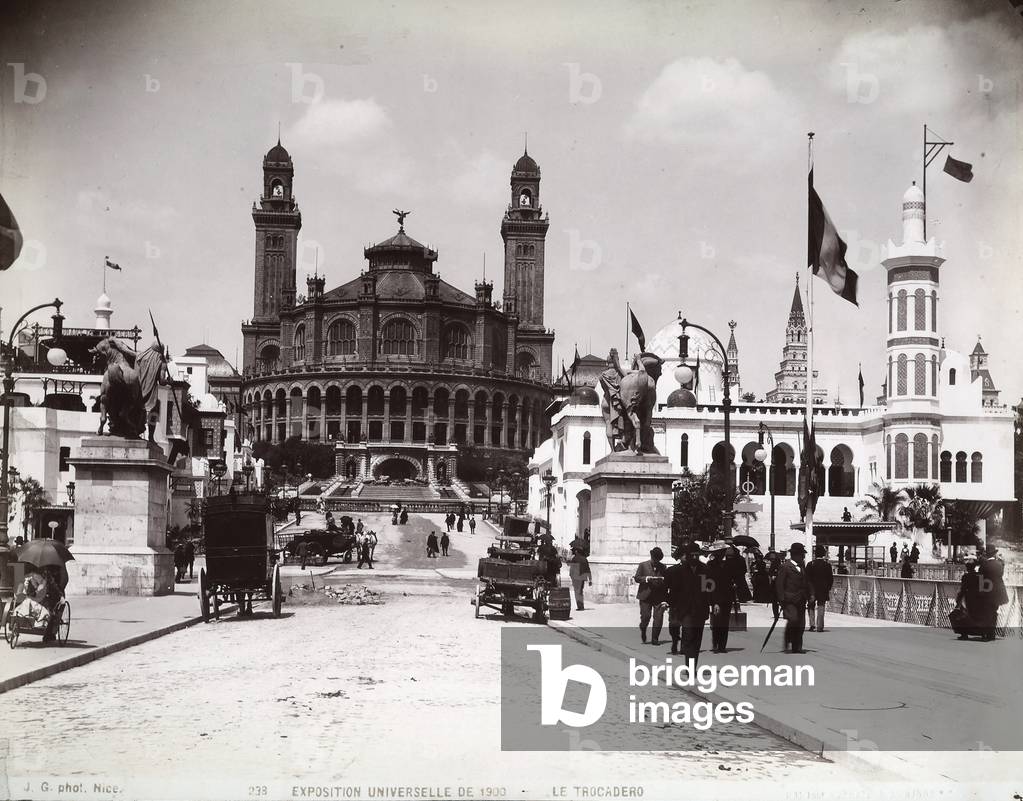 World's Fair of 1900: view of the Trocadero.