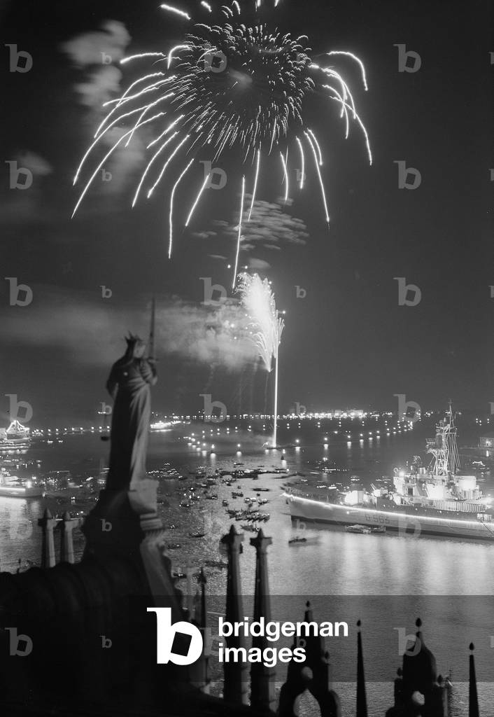 Fireworks during the Night Festival degli Schiavoni, Venice