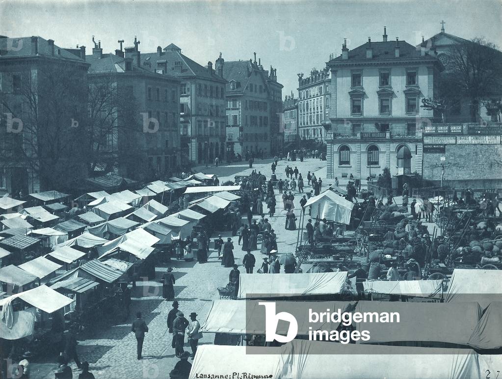 Place de la Riponne in Lausanne, on market day