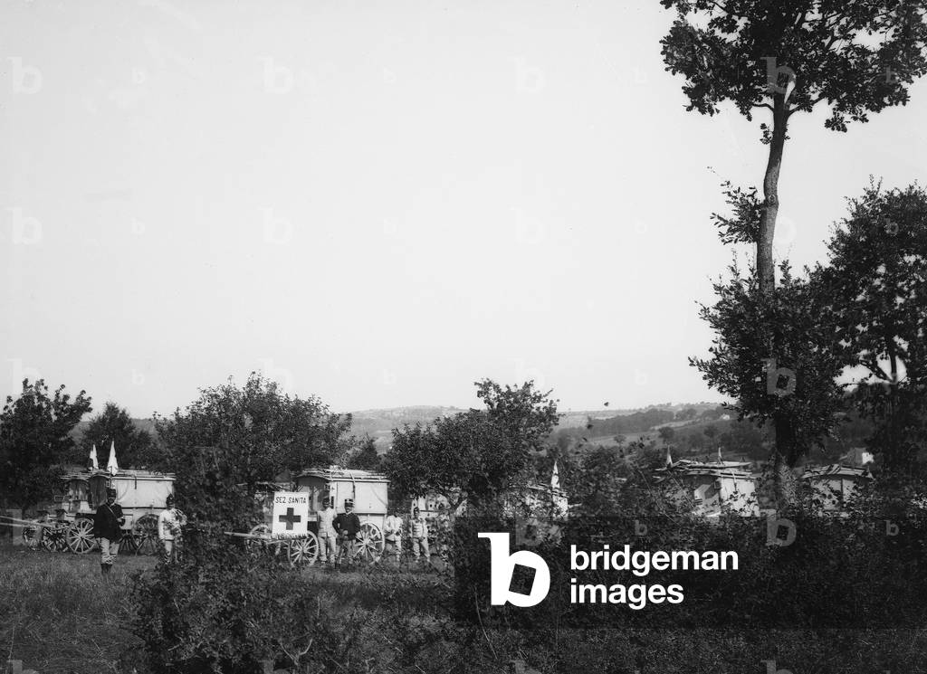 Italian Red Cross ambulances used by the army during the First World War, 1915-18 (b/w photo)