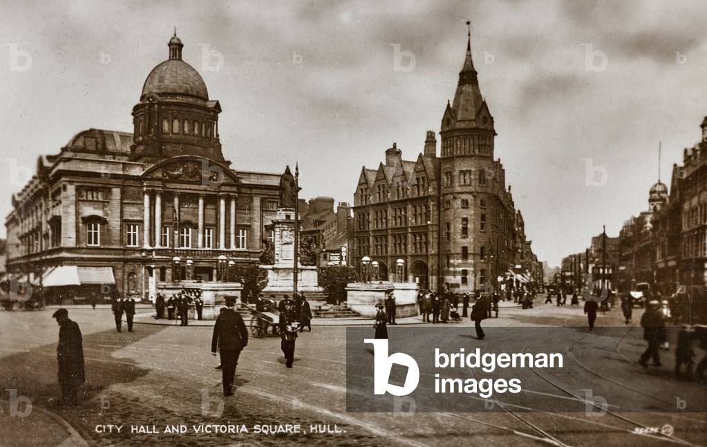 City Hall and Victoria Square in Kingston upon Hull