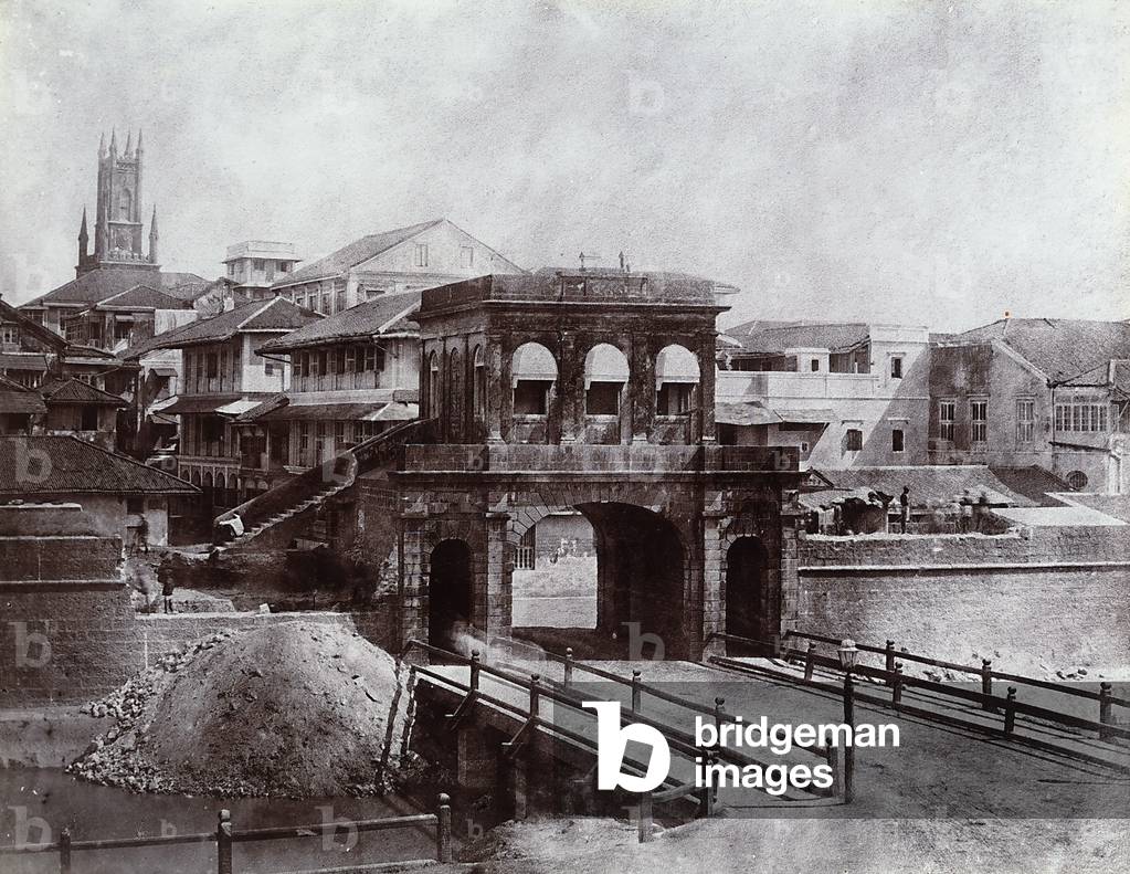An entrance gate to the city of Bombay, India